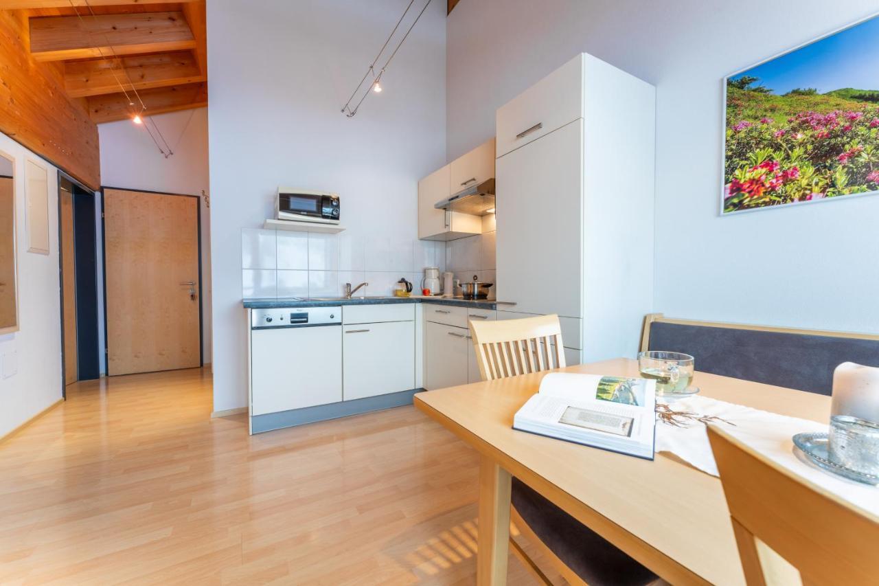 Haus Montana Apartment Дамулс Екстериор снимка