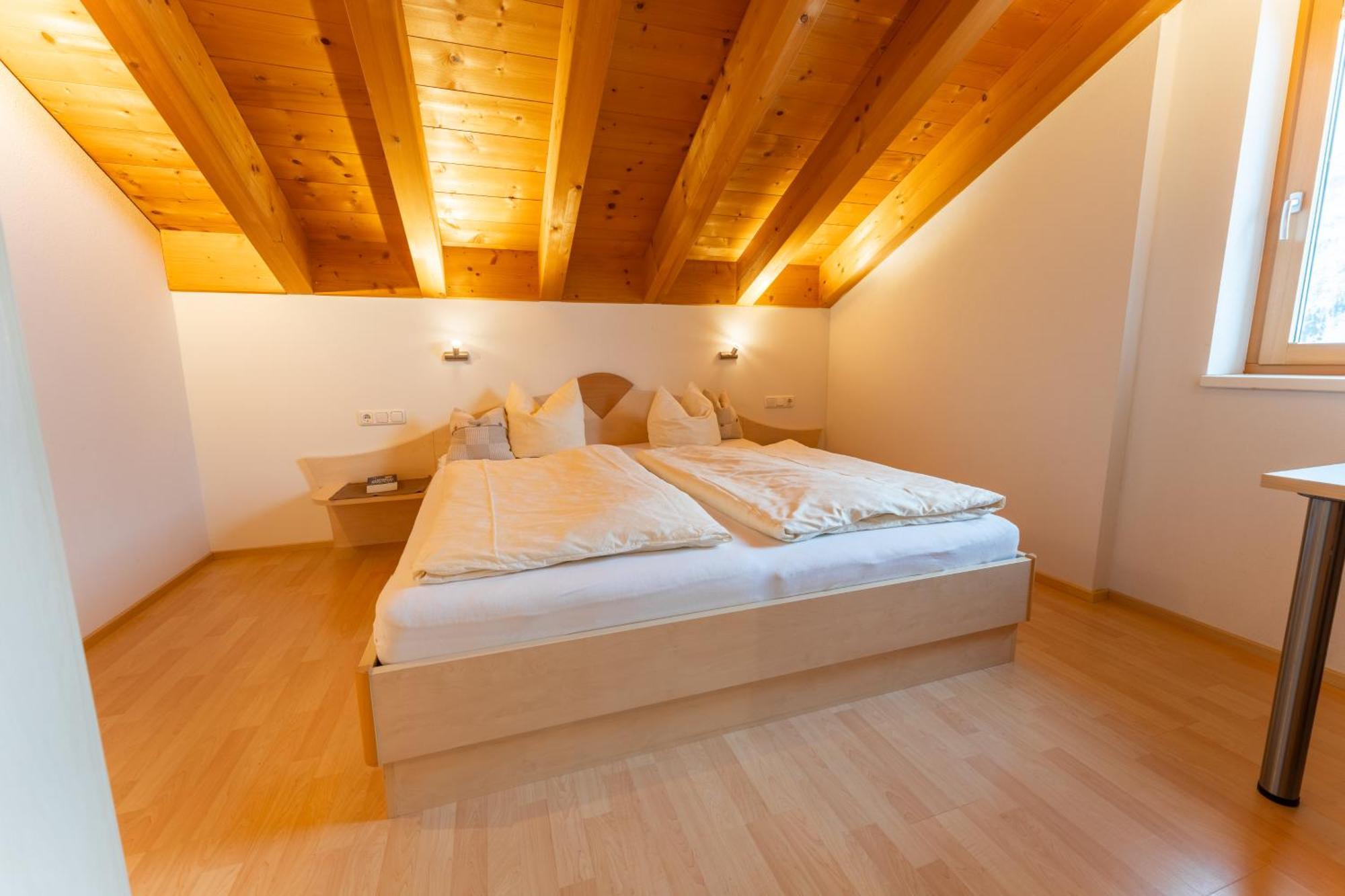 Haus Montana Apartment Дамулс Екстериор снимка
